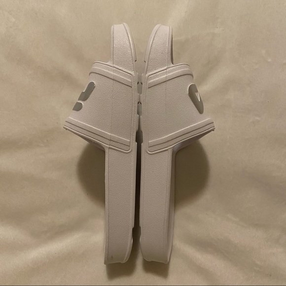 FILA Slides - Picture 5 of 6